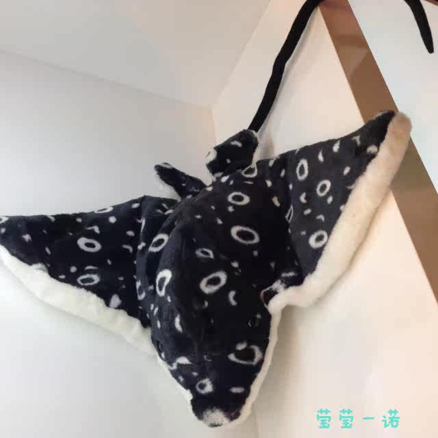 Maldives manta ray plush toy travel best-selling souvenir souvenir souvenir marine simulation animal manta ray