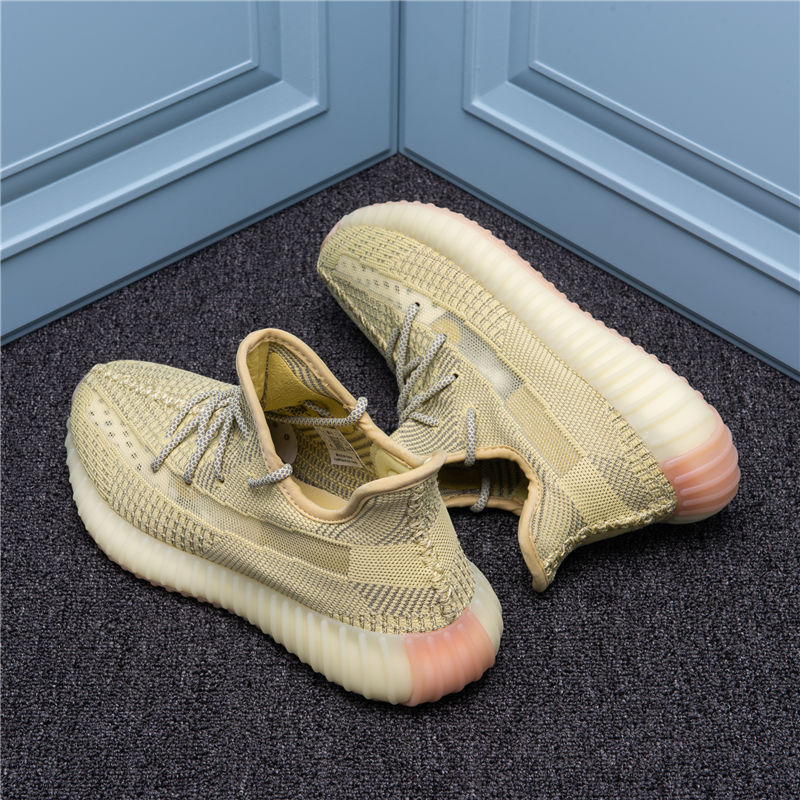 YZ Dirty Yellow Sky Stardiao   yeezy Dior coconut 350 v2 babysbreath What a blast Excessive poison quality goods Official website Higher version female Ice blue white