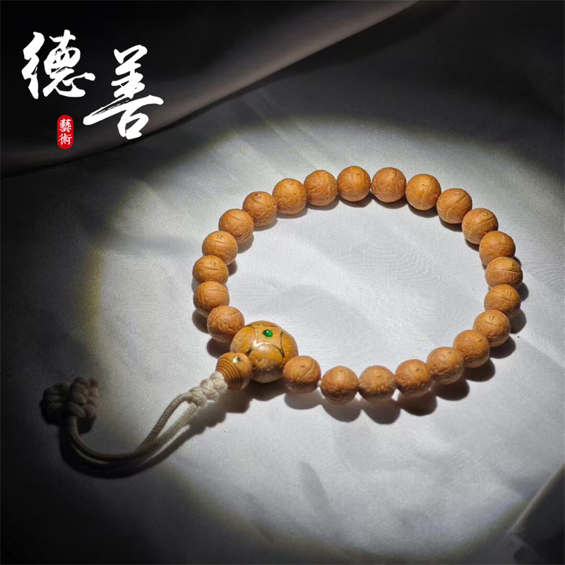 Graduated Grade Nepalese Single-Grain Small Phoenix-Eye Bodhi Seed with High-Quality Inlaid Dragon-Eye Three-Way Connector