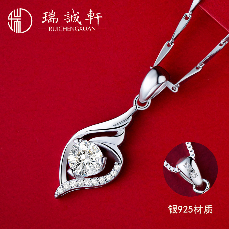 Mother's Day gift to mom silver necklace female simple temperament pendant suitable for mother-in-law 50-year-old middle-aged silver jewelry