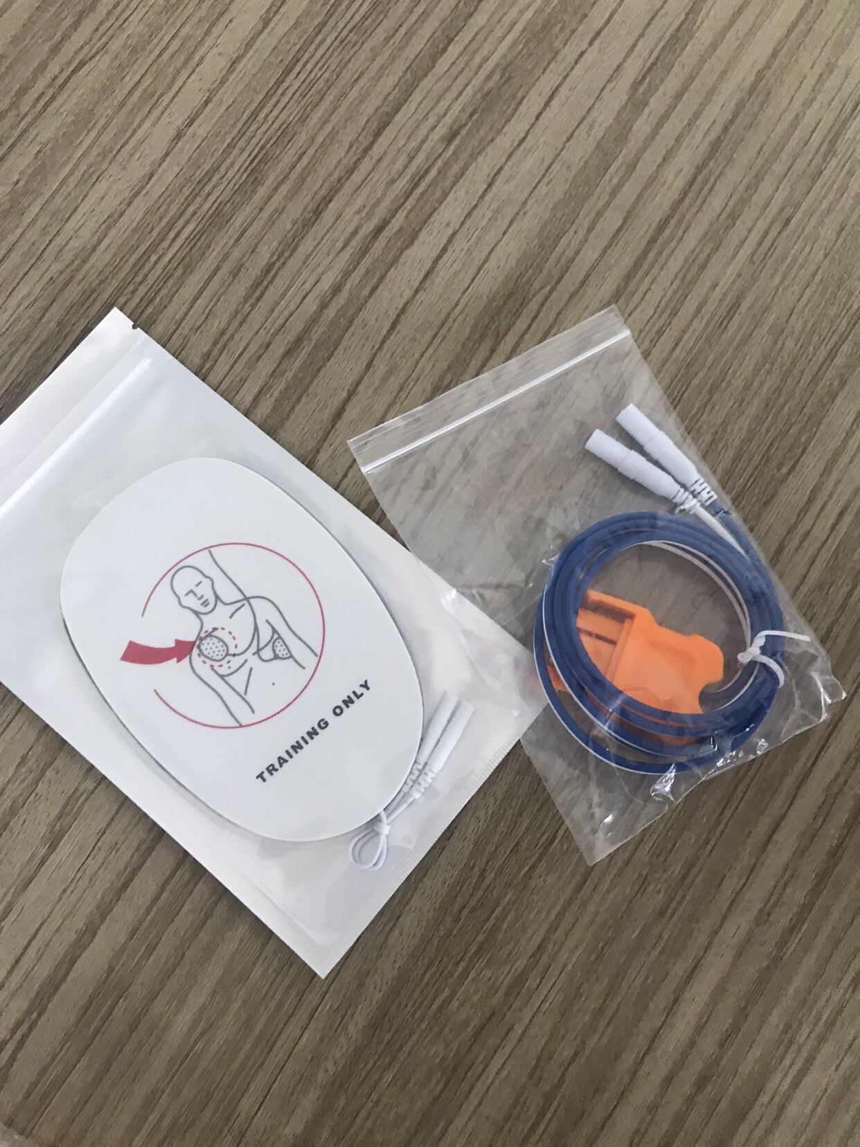 迈瑞AED自动体外除颤仪训练机心肺复苏CPR急救培训机电极片