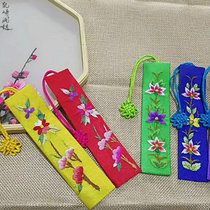 Kaiqi Hunan embroidery pure hand embroidery bookmark fabric embroidery ethnic characteristics random handicraft small gift for foreigners going abroad