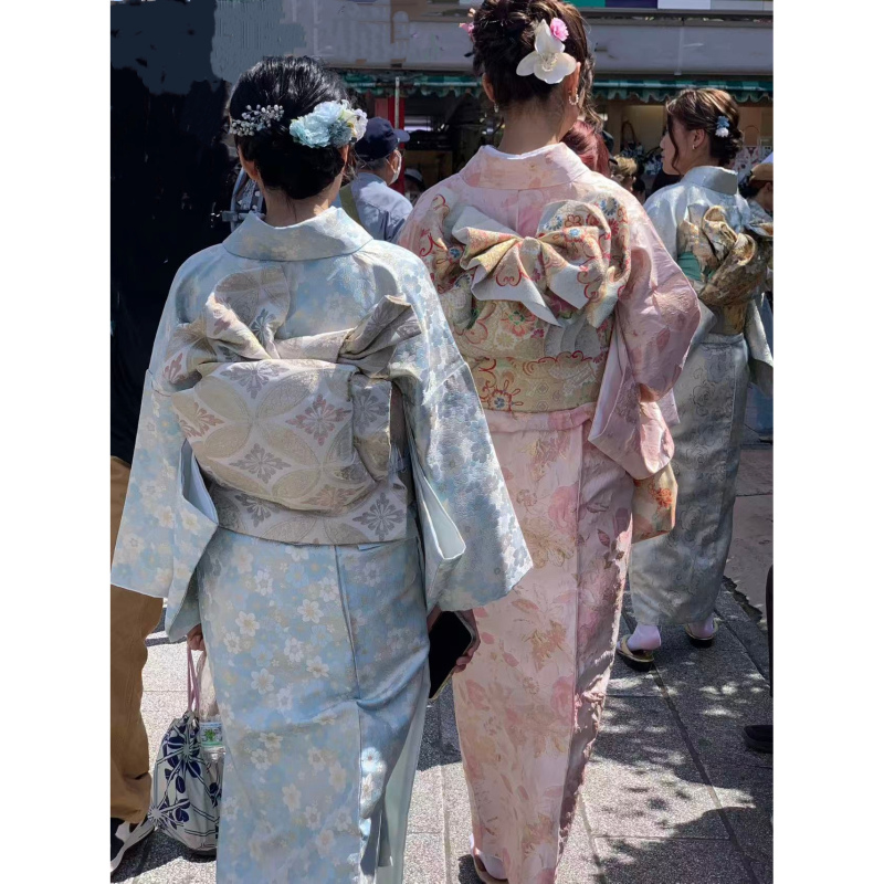 Japanese Women's Traditional Kimono, Small Patterned Kimonos, Gold Silk Color Woven Jacquard Brocade Double-Layer Plum Blossom Cherry Blossom Wrinkle-Resistant Japanese Women's Traditional Kimono, Small Patterned Kimonos, Gold Silk Color Woven Jacquard Brocade Double-Layer Plum Blossom Cherry Blossom Wrinkle-Resistant