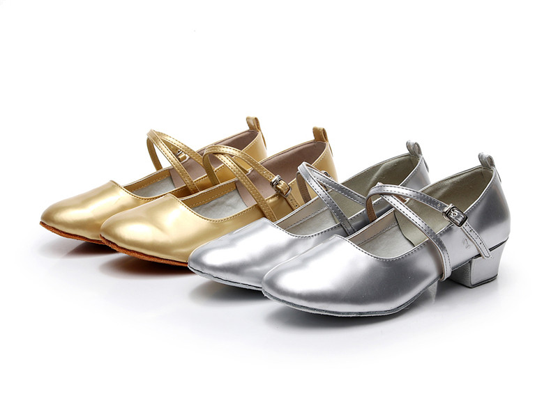 Square dance shoes girls high heel dance shoes Latin dance shoes silver modern dance shoes soft bottom social performance dance shoes
