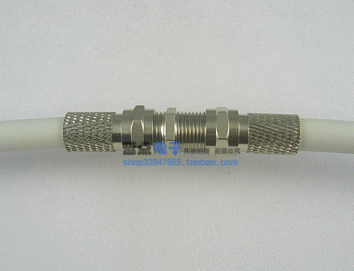 All-copper nickel-plated inch cable TV cable connector two or four shielded closed line universal extension head