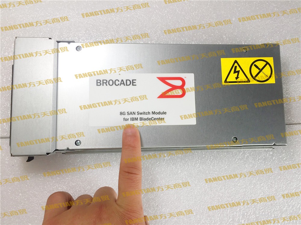 44X1926 20 ports 8GB fiber optic switch 44X1920