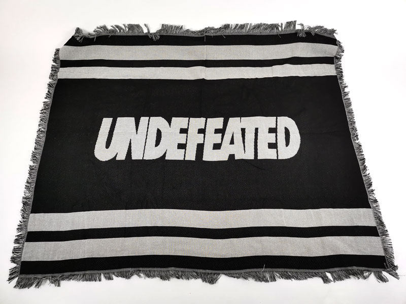 Spot high-quality five-stripe carpet English letter logo carpet tide brand home carpet tapestry ornaments