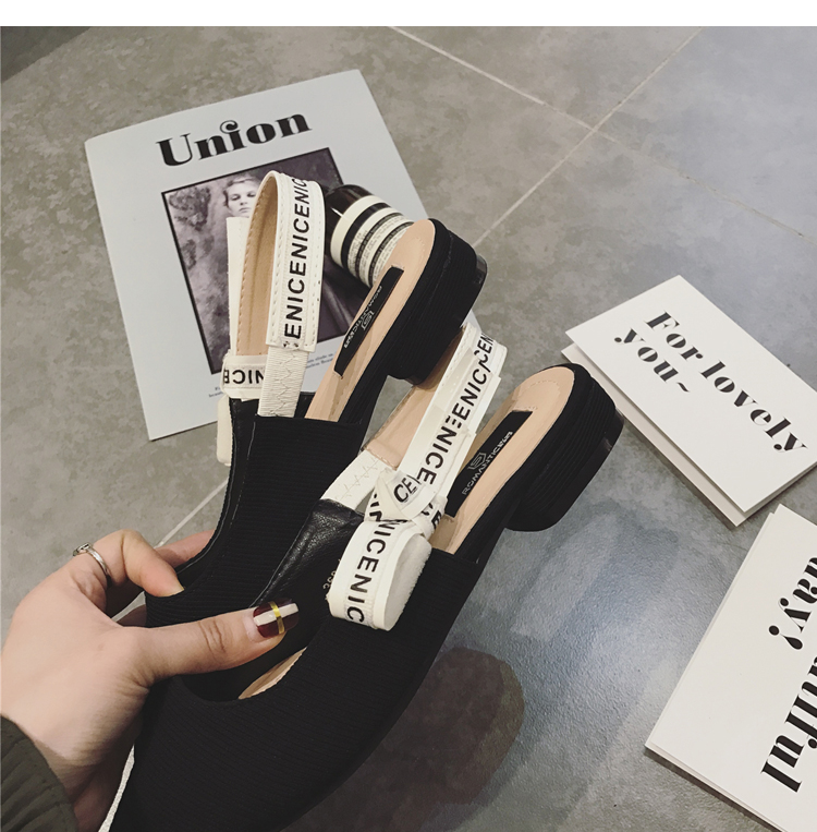 Dép nữ mùa hè 2019 mới bảng chữ cái tiếng Anh quai nhọn giày cao gót stiletto baotou nơ với giày đơn - Sandal sandal nữ đẹp