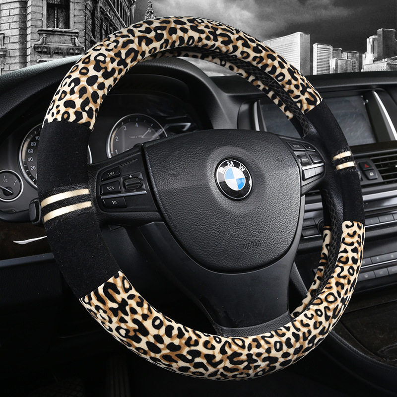 Winter new steering wheel cover plush warm handle cover fashion BAO WEN steering wheel cover car winter handle cover