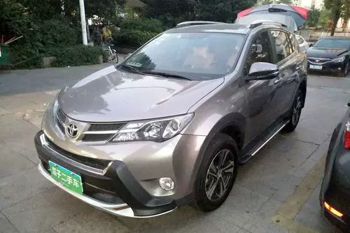 ty chống cốp Áp dụng Toyota RAV4 Board Lá sơn nướng Toyota Leaf Board RAV4 Mặt trước bên trái và Cánh phải ca pô cần gạt mưa oto