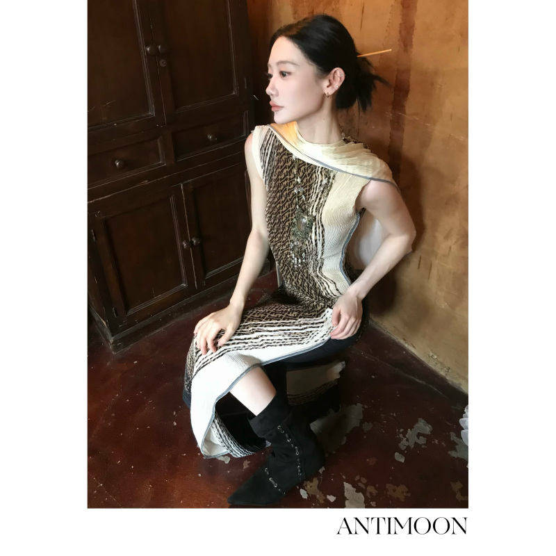Sandstone Pleated Artistic and Ultra-Inclusive Geometric Print Women's Long One-Piece Dress Sandstone Pleated Artistic and Ultra-Inclusive Geometric Print Women's Long One-Piece Dress