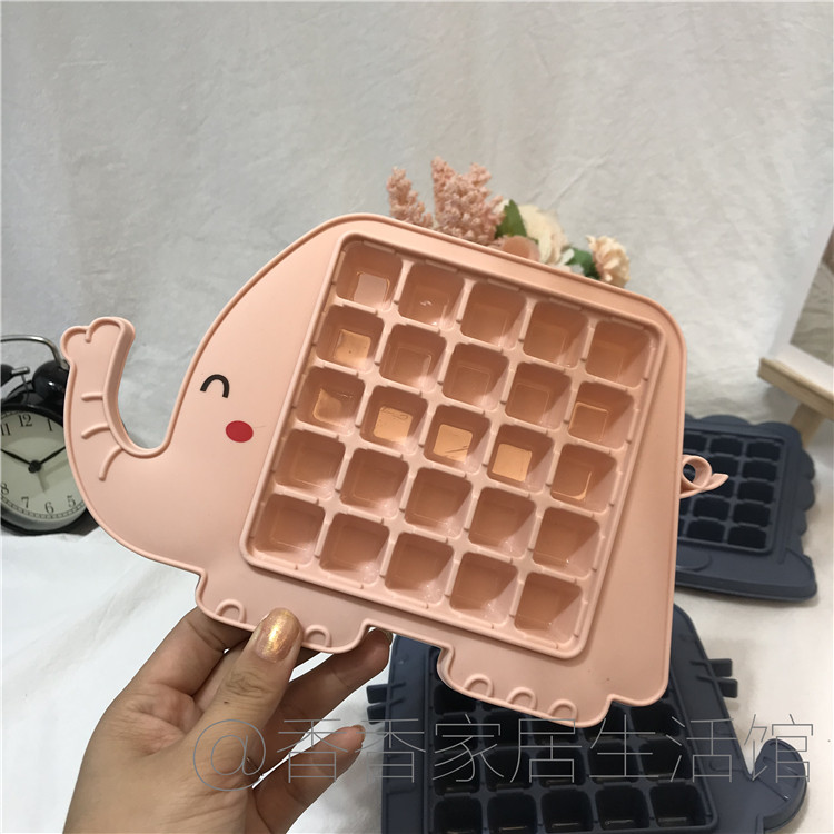 Easy to fall off the ice grid home ice-making machine