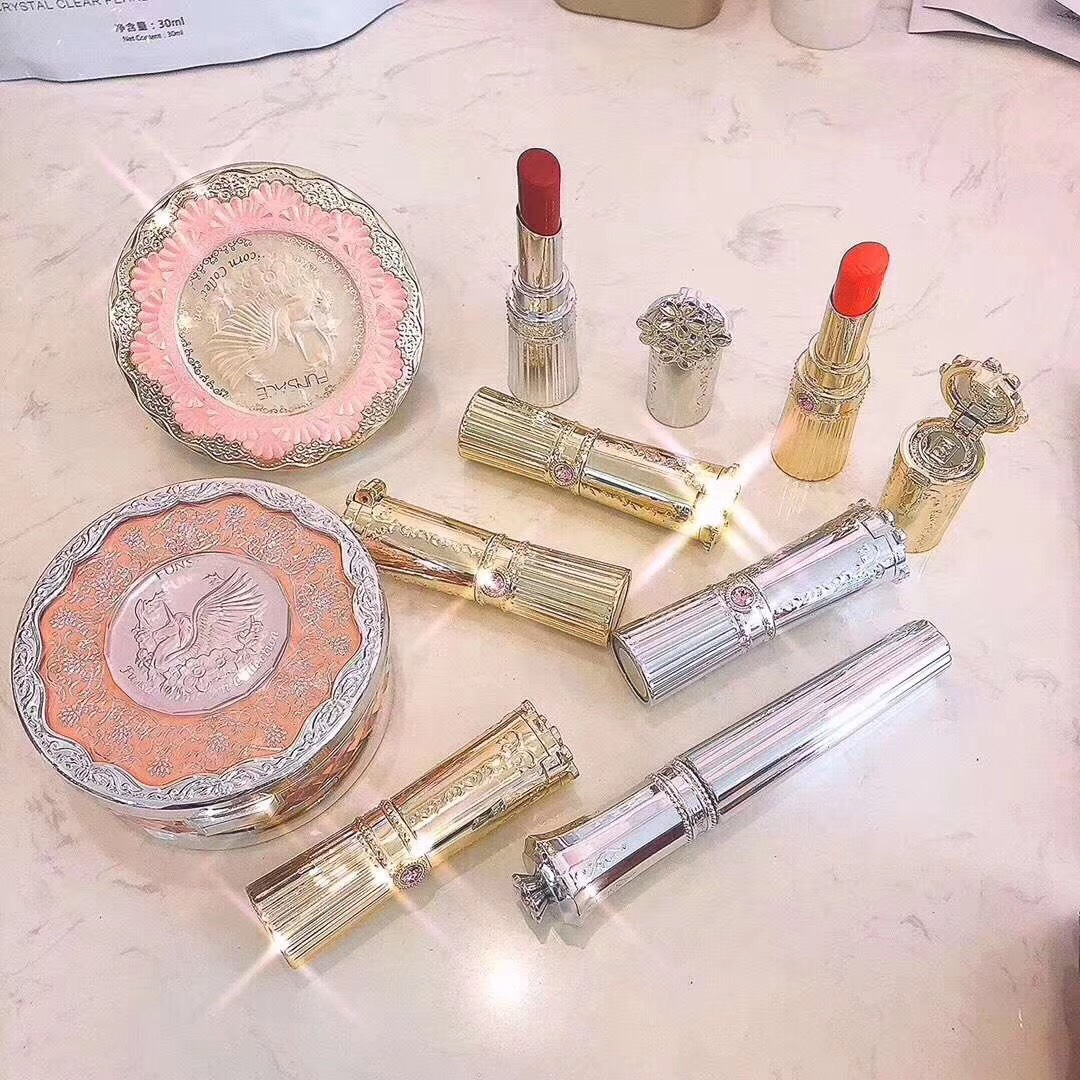 瑟 Bộ trang điểm FUNSACE Bộ phấn phủ Unicorn Powder Air Cushion Series Người mới bắt đầu Học sinh cần thiết màu đỏ - Bộ trang điểm son môi ysl