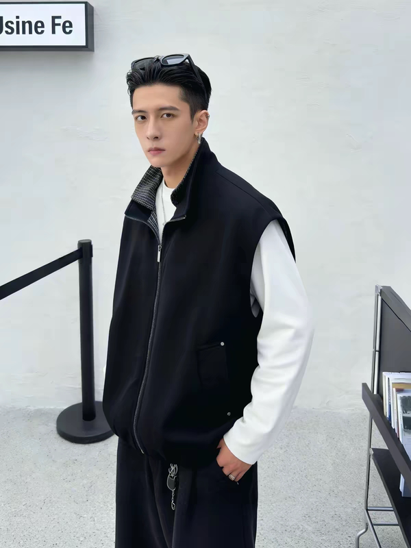 Men's Stand-Up Collar Zipper Vest Versatile Stylish Casual Trendy Vest Jacket 2026 Autumn New Fashion