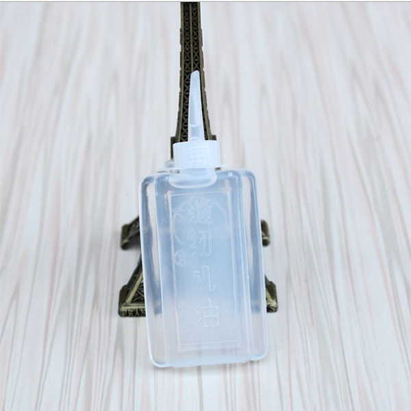 Household old-fashioned sewing machine small bottle of oil electric fan oil electric clipper lubricating oil white oil clothes car oil