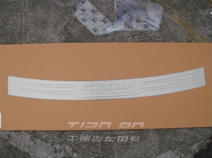 11-12 Corolla modified special rear guard plate Corolla rear bar guard plate trunk pedal decorative bright strip