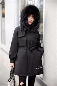 冬季新款大毛领羽绒服图片