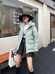 90白鸭绒，三色四码，其它，伊艺不舍