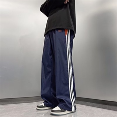 藏青色