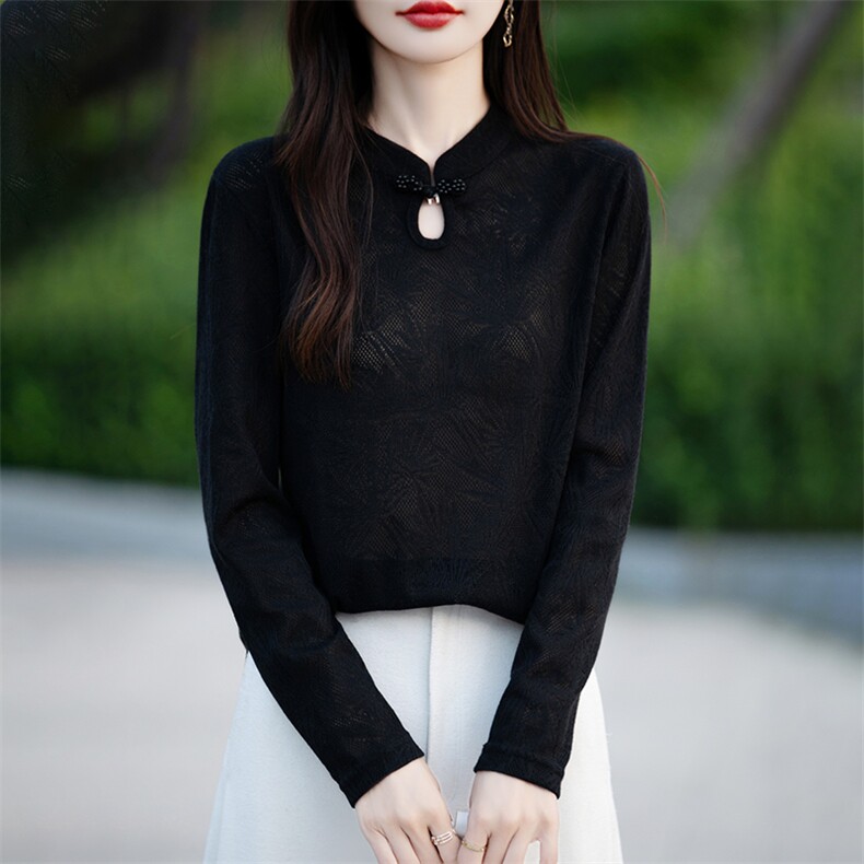 女士秋冬时尚镂空花纹打底针织衫 简约休闲显瘦长袖毛衣图片