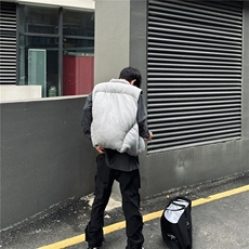 现货WT123-P110灰色空气层棉服背心马甲解构廓形可收缩下摆，男装背心/马甲，星座1501-3
