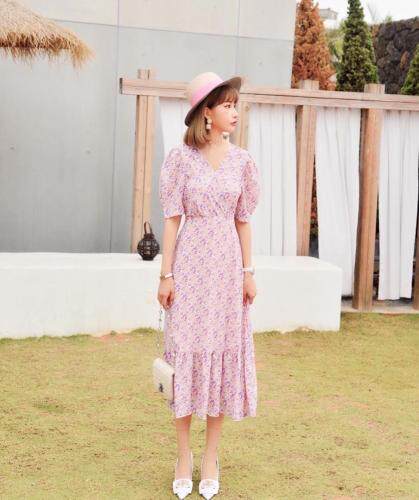夏季法式小碎花连衣裙，女装连衣裙，蜜雪·薇琪