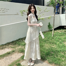 新中式国风刺绣盘扣上衣吊带裙两件套女2025夏季新款气质显瘦套装，女装连衣裙，2C159