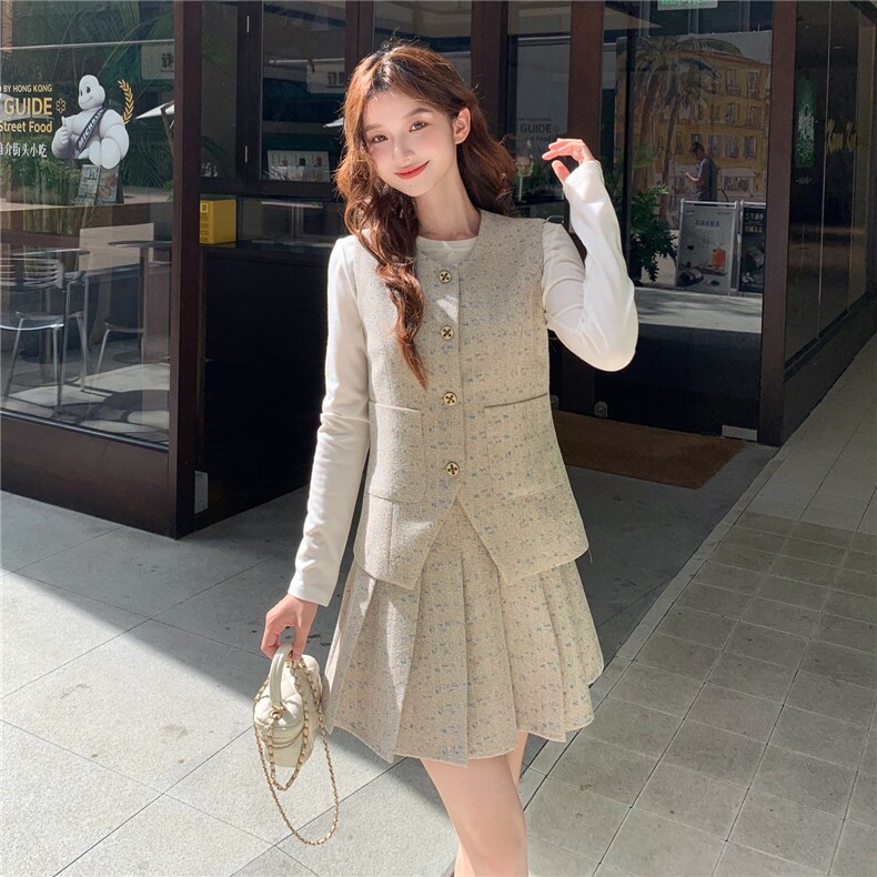 碎花西装马甲百褶短裙套装女2025春秋季新款学院风减龄显瘦两件套，女装套装/套裙，秋水欣儿