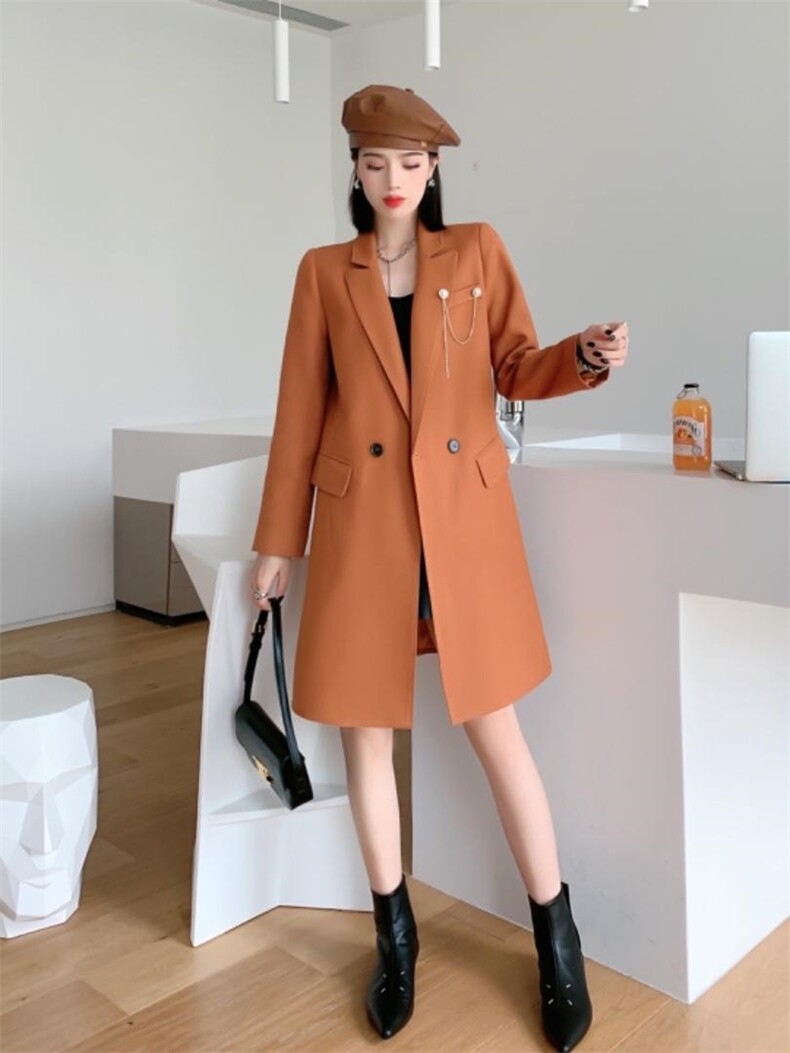 秋冬上新，其它，村口伊依