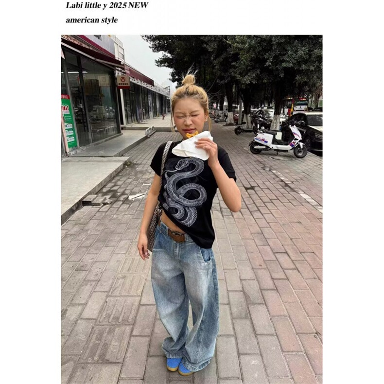日系慵懒ins简约新款气质原宿流行牛仔裤文艺潮流百搭时尚图片