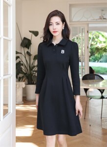 现货供应：针织修身连衣裙图片
