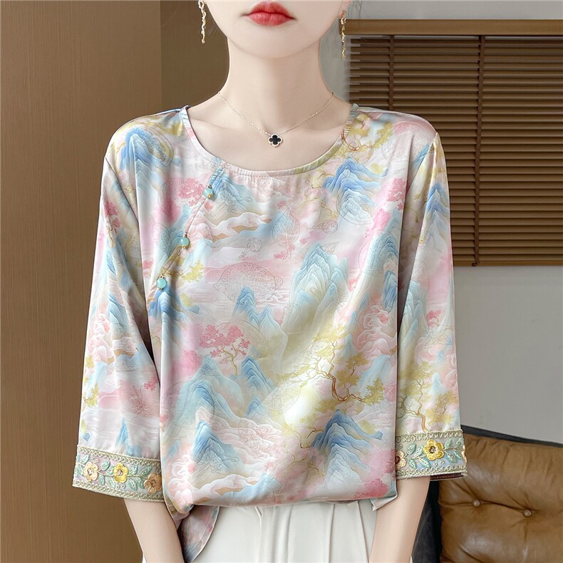 夏季2025年夏季不连帽常规短袖宽松型通勤休闲百搭，女装T恤，朝贺羊绒