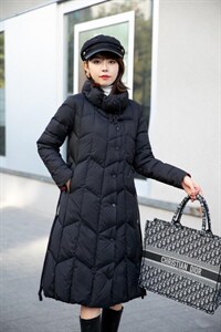 2021冬装外套羽绒服图片