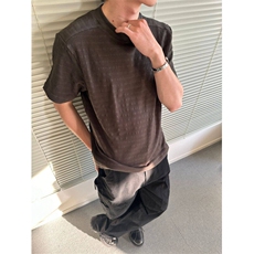 咖啡色