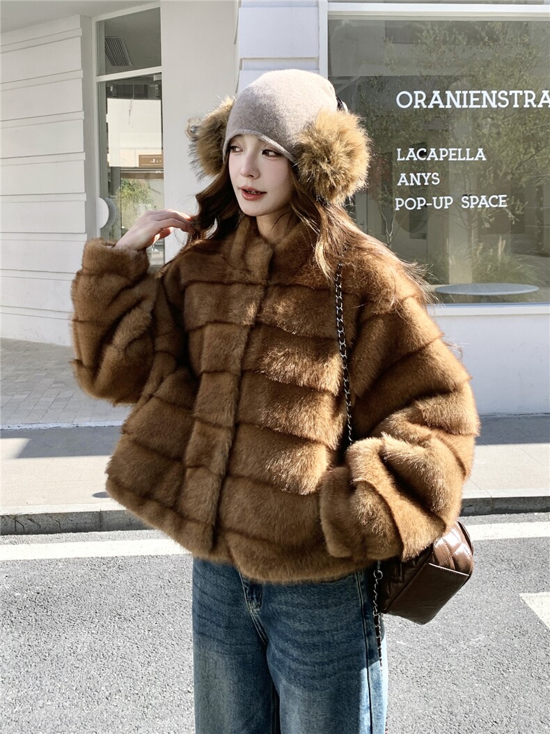 现货210-7705-P185-K268高端仿水貂立领皮毛一体外套女士,女装羊羔毛/颗粒绒,韩蜜菓