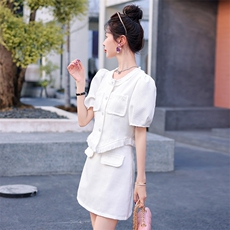 2023夏季新款甜美优雅小香风两件套，女装套装/套裙，乐吉娜
