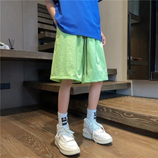 绿色