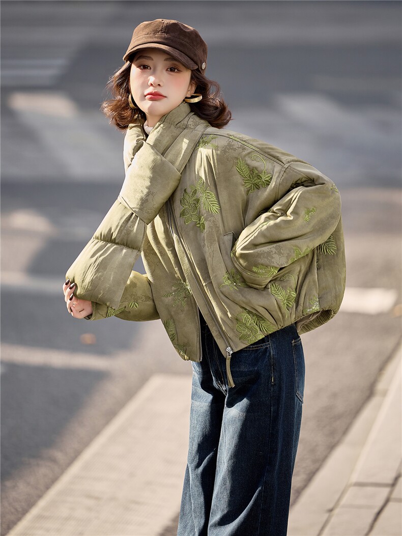 水衣源889款刺绣带围脖短款夹棉棉服外套女,女装棉衣/棉服,水衣源