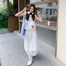 现货白色刺绣两件套2C206-L525-P145-K198，女装套装/套裙，2C206