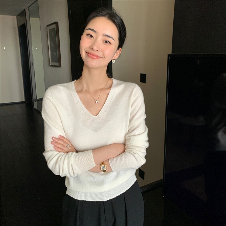 2025秋冬百搭时尚简约v领长袖羊绒衫,女装羊绒衫,玛卡隆羊绒