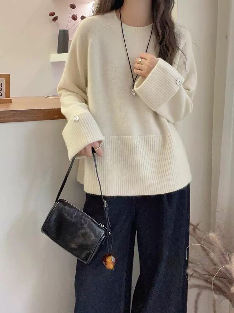 2025年秋季纯色圆领套头长袖时尚百搭休闲，女装羊毛衫，梵泰羊绒