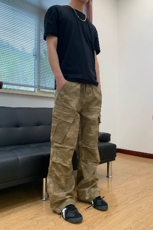 男女户外迷彩朦胧感扎染多口袋直筒休闲裤痞帅层次褶皱伞兵工装裤，男装工装外套，星座218-8