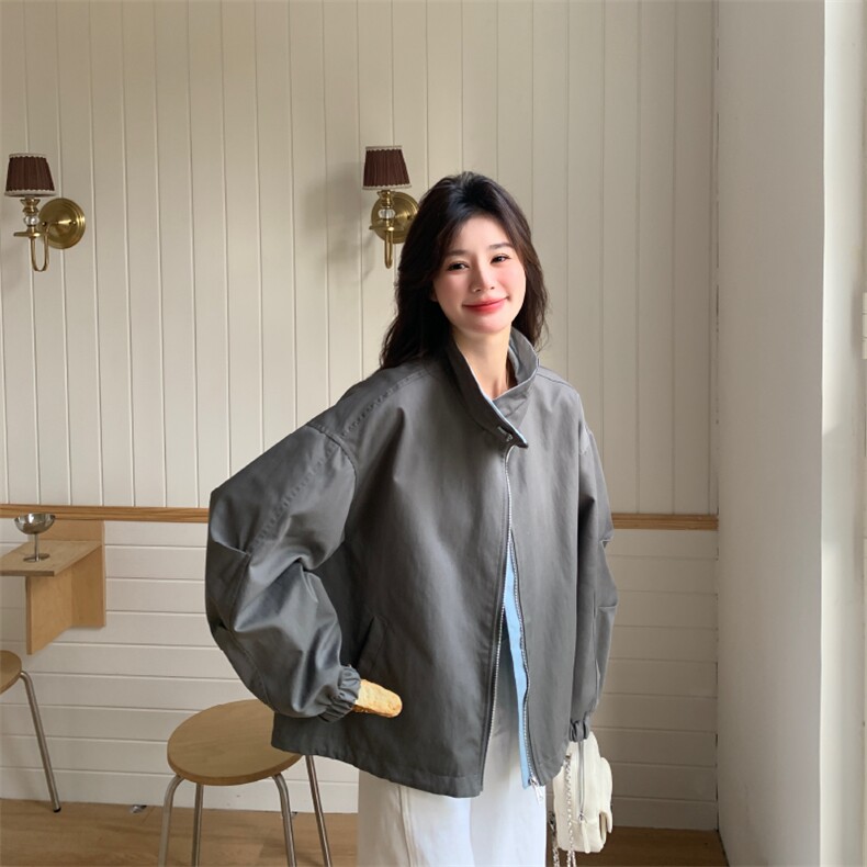 2025秋款新款现货休闲风宽松显瘦舒适简约日常短外套P145K255,女装短外套,2D146