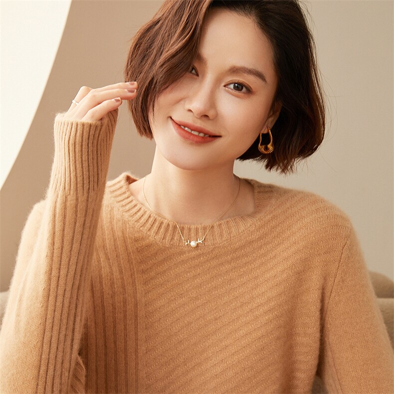 2025秋季新款圆领长袖纯色休闲百搭通勤简约,女装羊绒衫,澳冬特羊绒