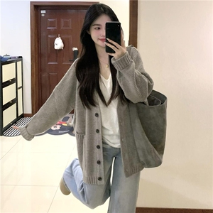 韩系学院风软糯开衫毛衣外套女学生秋冬新款设计感宽松百搭针织衫图片