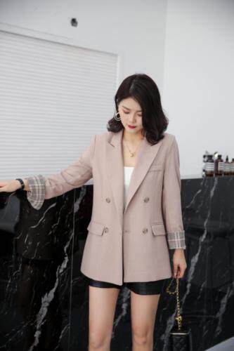春季新款韩版微阔百搭纯色小西装，女装西装，名怡