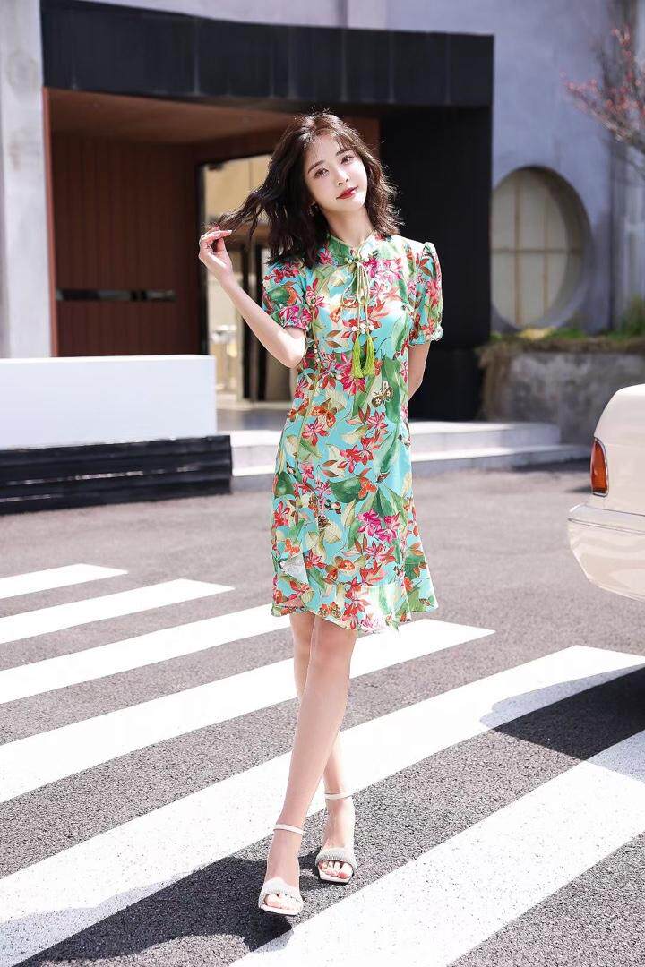 现货夏装连衣裙，女装连衣裙，百衣时尚