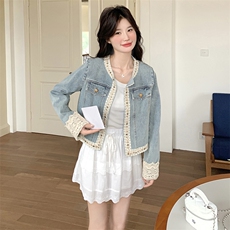 时尚新款蕾丝拼接牛仔外套2C098-8520P165K258，女装短外套，2C098