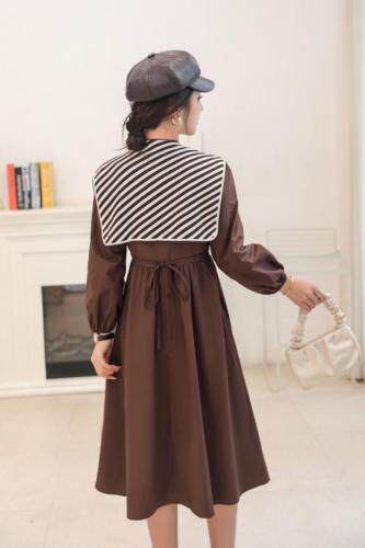 【现货】秋装新款韩版连衣裙，自带潮流披肩，女装连衣裙，欣卓越