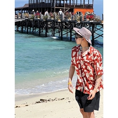 夏季红色花衬衫男高街痞帅海岛度假风潮牌复古短袖男士冰丝衬衣潮，男装衬衫，电商B212（原钱塘6029）